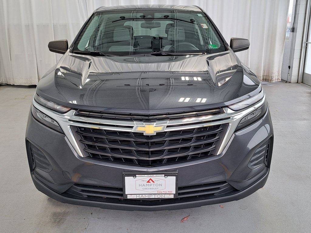 2022 Chevrolet Equinox LS photo 3