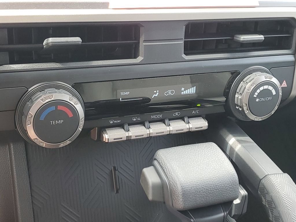 2025 Toyota 4Runner SR5 photo 24