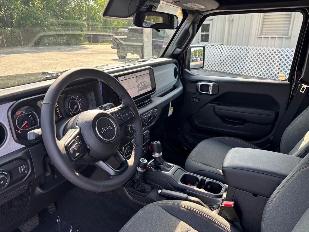 2025 Jeep Wrangler Sport S photo 2