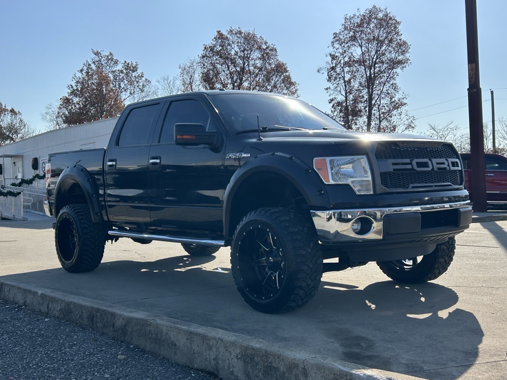 2013 Ford F-150 XLT photo 4