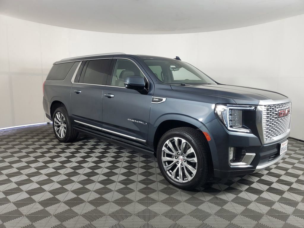 2021 Gmc Yukon XL Denali photo 2