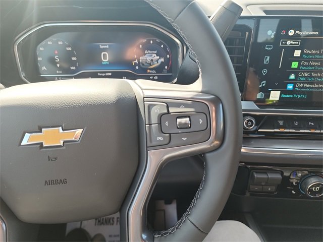 2025 Chevrolet Silverado 3500HD High Country photo 22