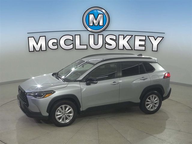 2025 Toyota Corolla Cross LE