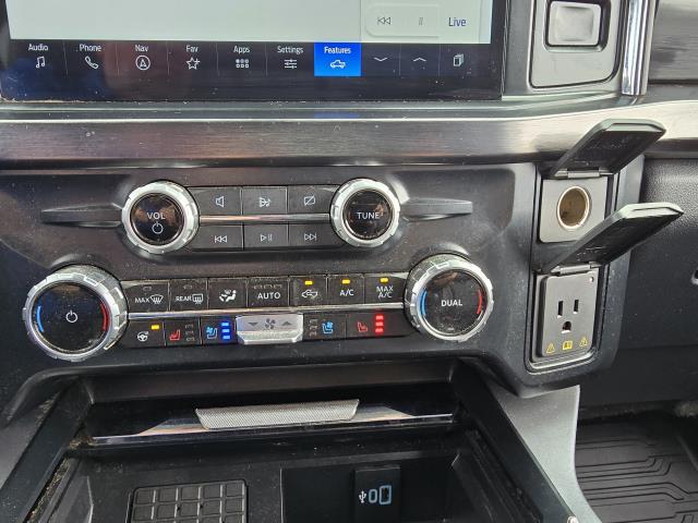 2023 Ford F-350 Lariat photo 24