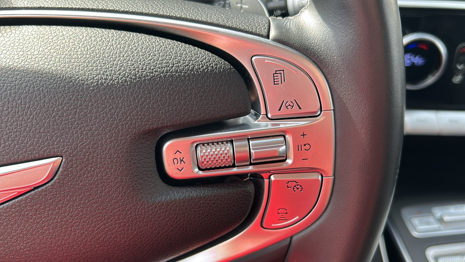 2023 Genesis GV70 2.5T photo 20