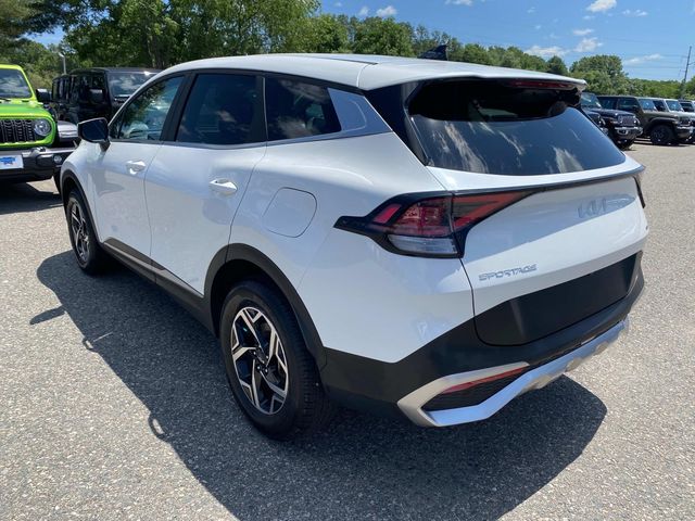 2023 Kia Sportage LX photo 4