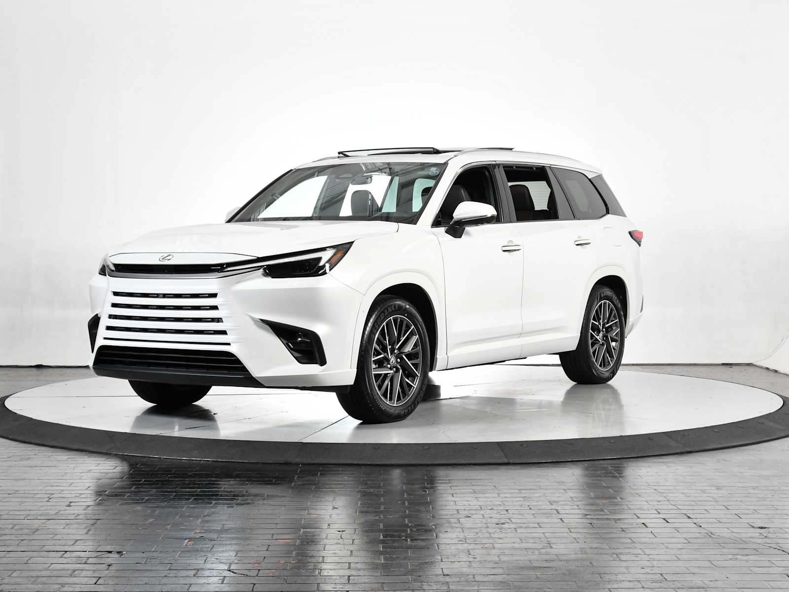 2024 Lexus TX 350's photo