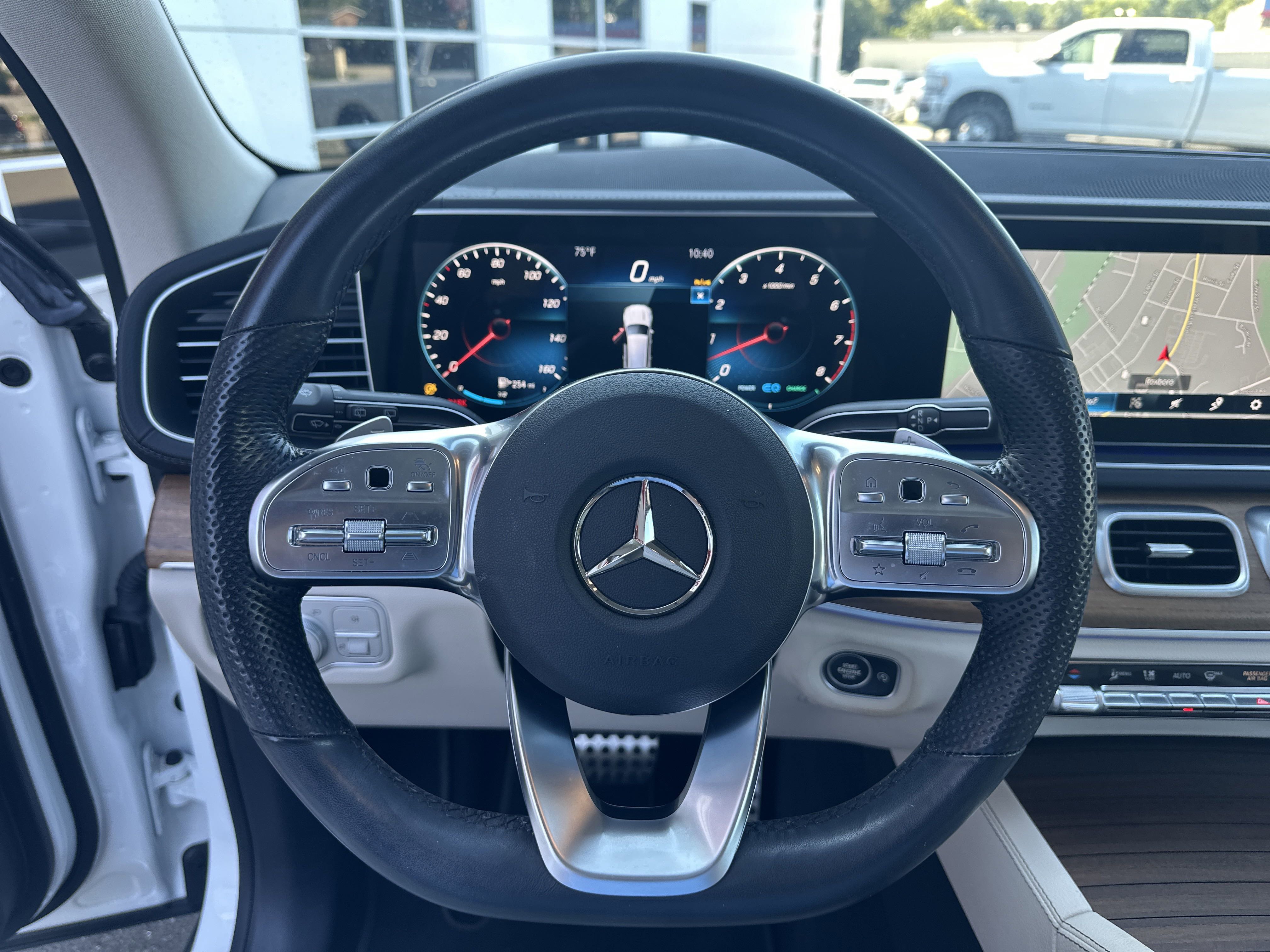 2023 Mercedes Benz GLS 450 4MATIC photo 6