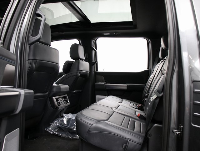 2026 Ford F-450 Platinum photo 15