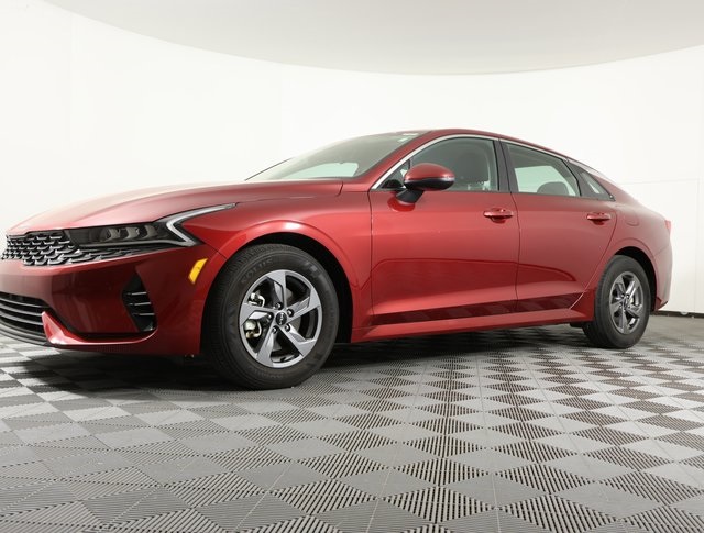 2024 Kia K5 LXS's photo