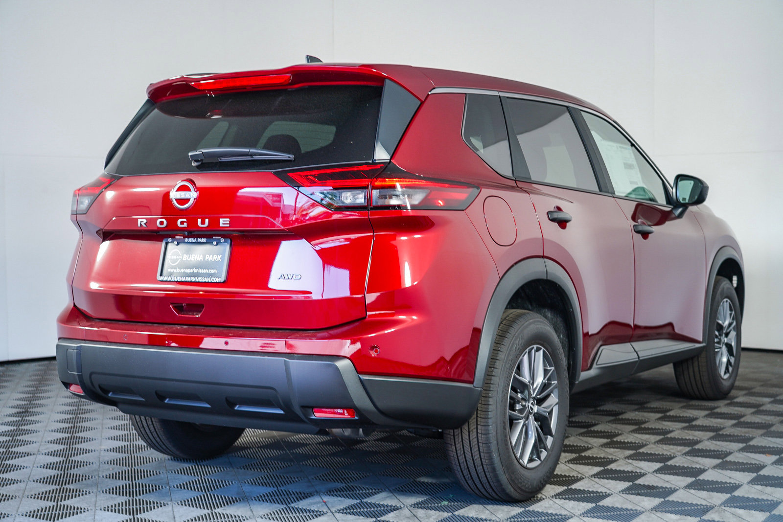 2025 Nissan Rogue S photo 8