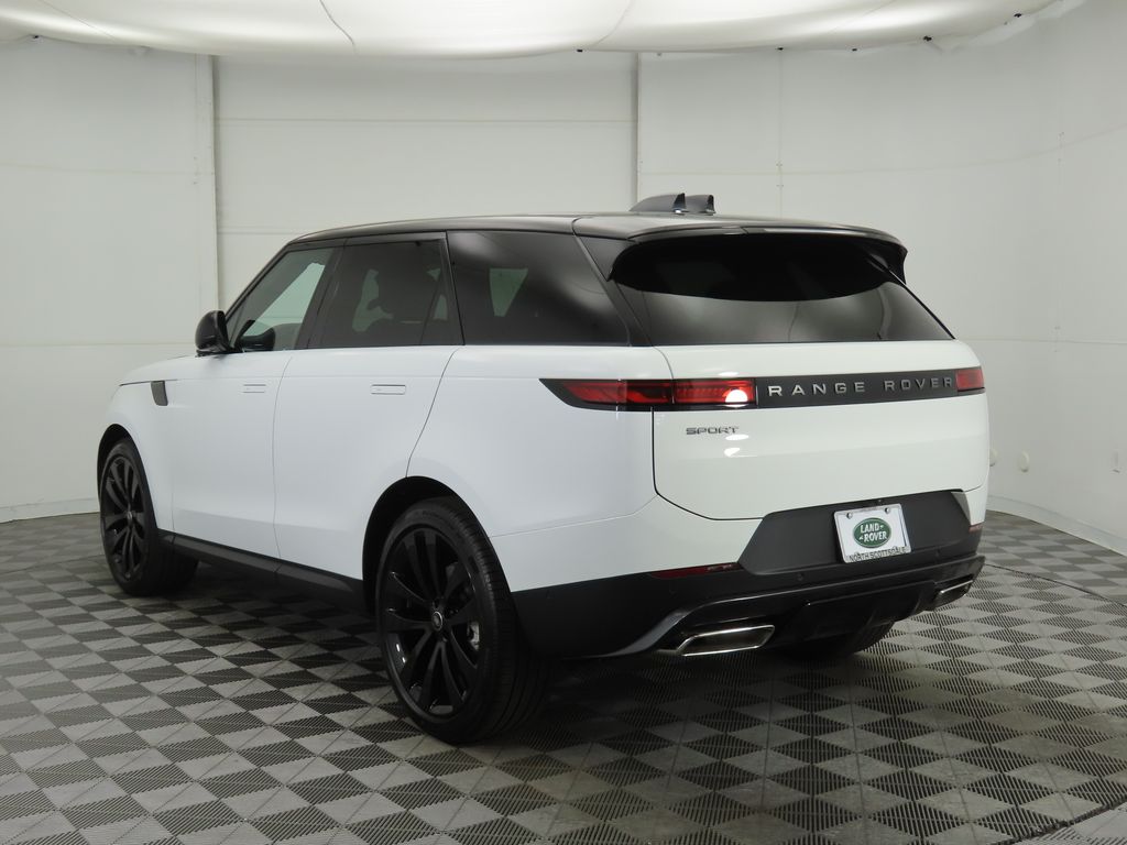 2025 Land Rover Range Rover Sport SE photo 7