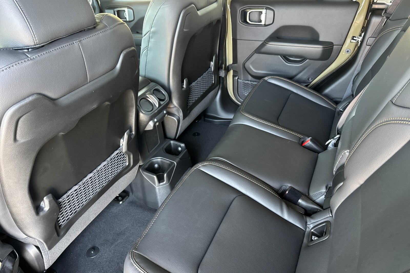 2025 Jeep Gladiator Sport photo 11