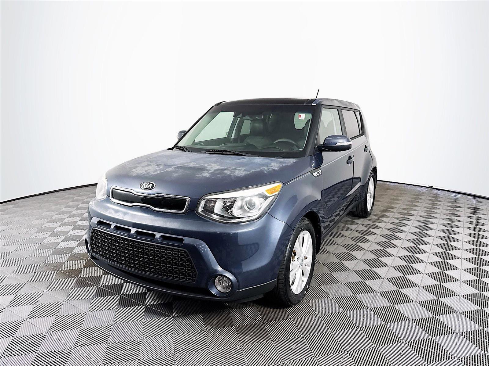 2016 Kia Soul Exclaim photo 2