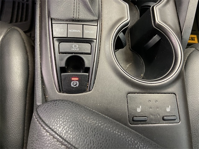 2021 Toyota Camry XSE photo 28