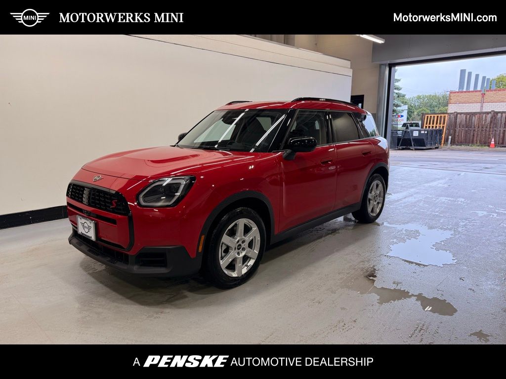 2025 MINI Countryman S's photo