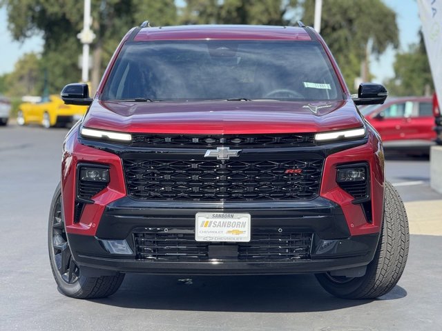 2025 Chevrolet Traverse RS photo 2