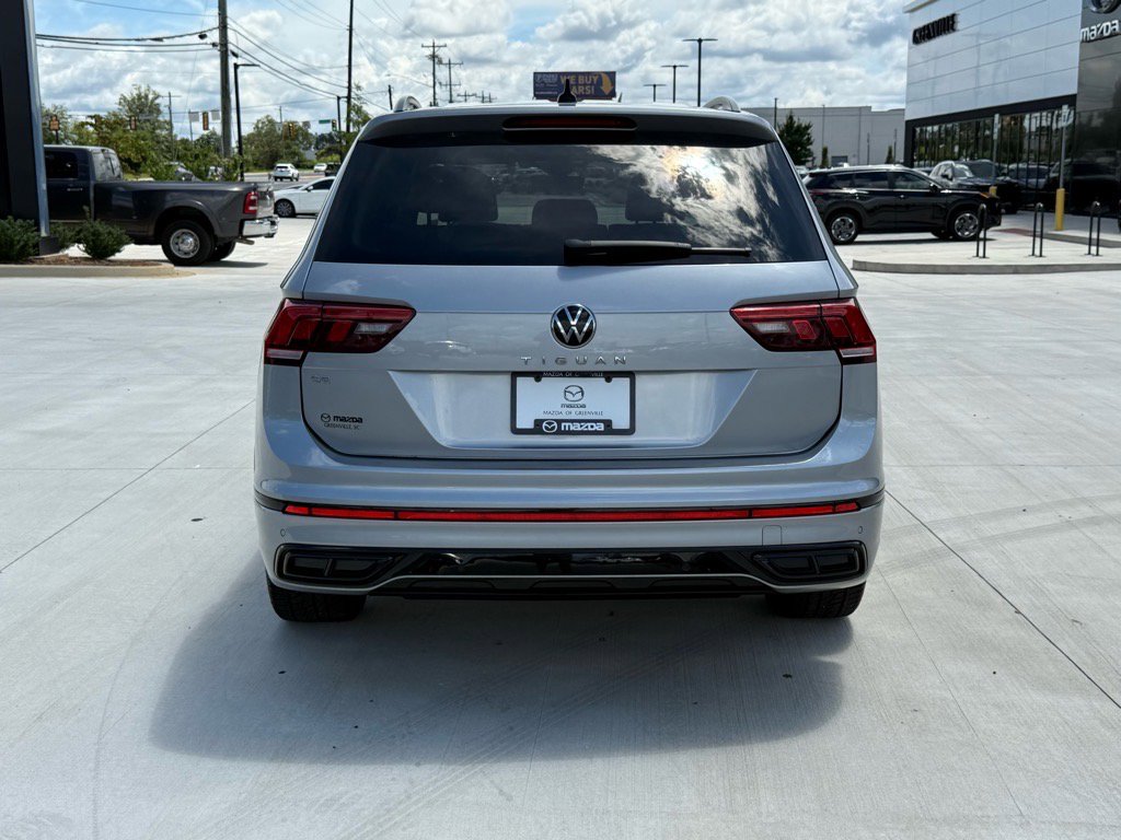 2023 Volkswagen Tiguan SE R-Line Black photo 6