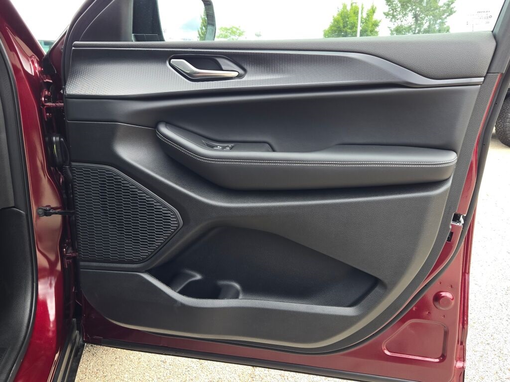 2025 Jeep Grand Cherokee Altitude X photo 7