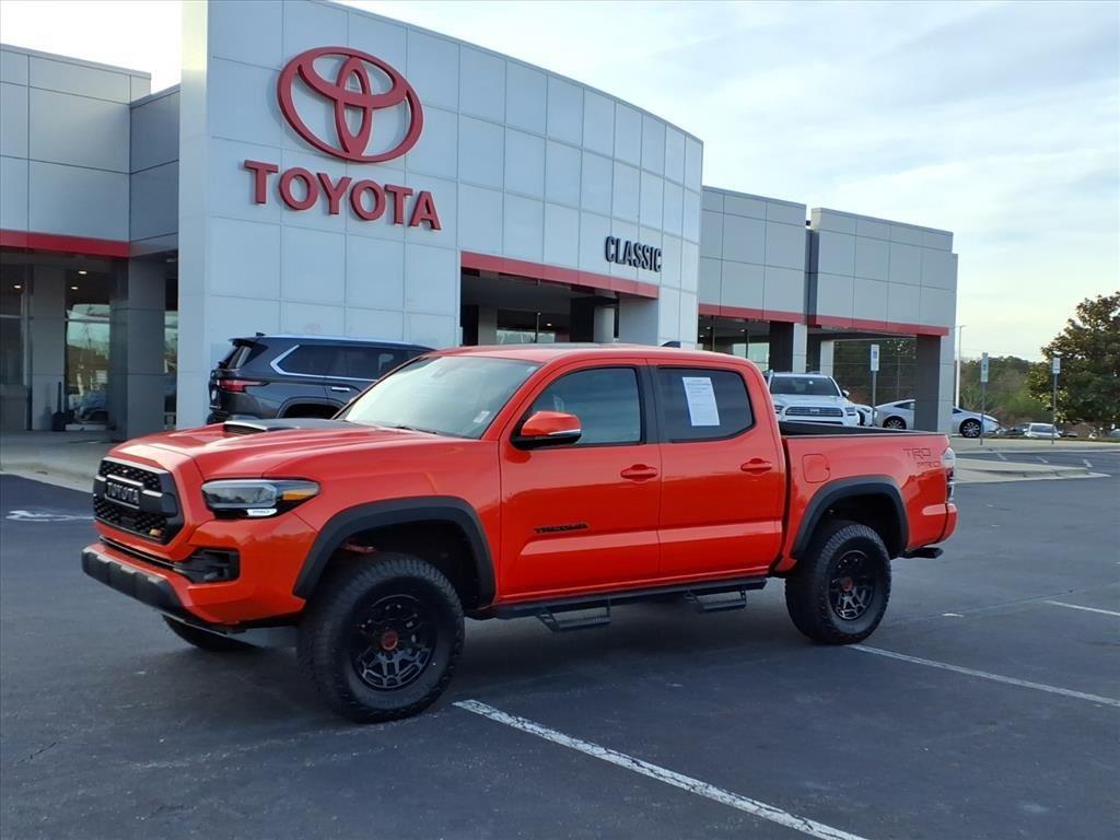 2023 Toyota Tacoma TRD Pro's photo