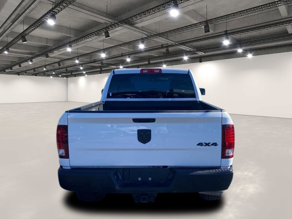 2022 Ram 1500 Classic Warlock photo 6