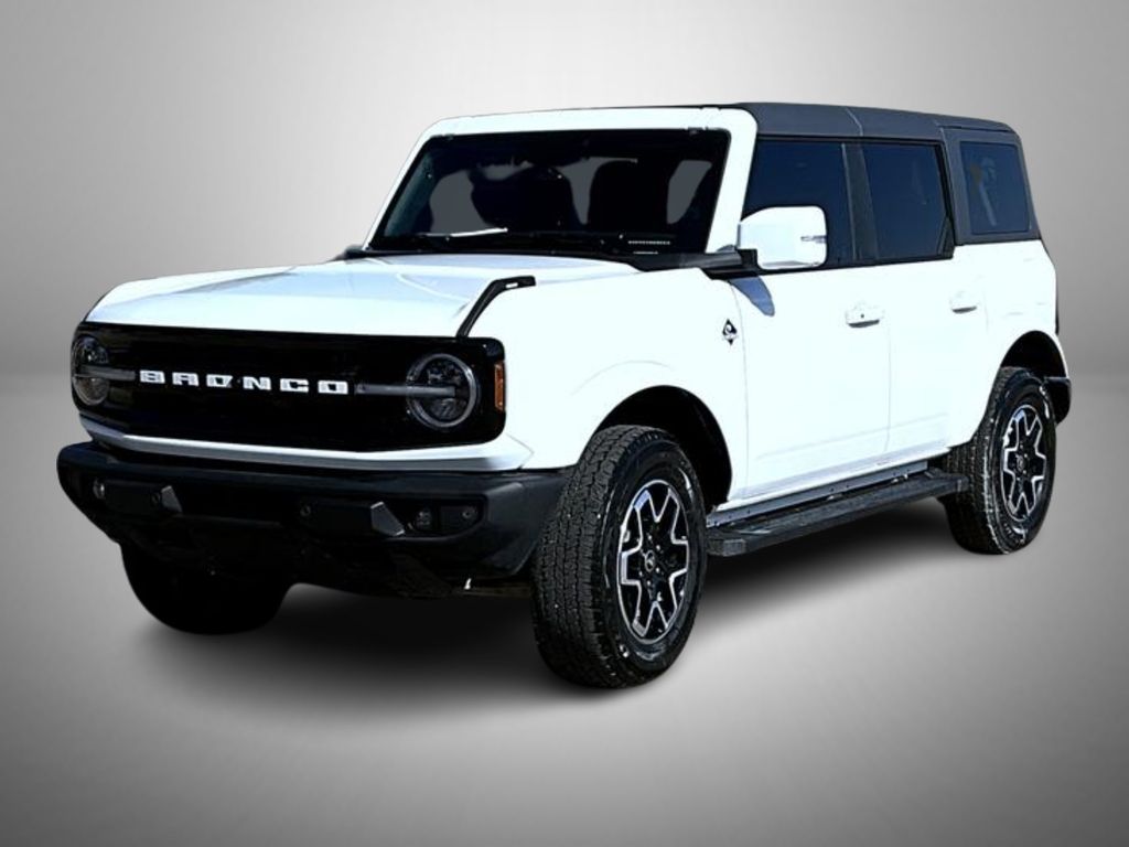 2024 Ford Bronco 4-Door Outer Banks's photo