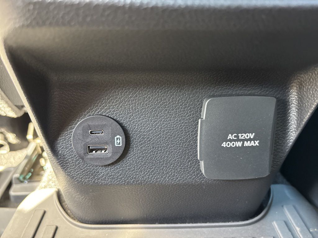 2025 Ford Ranger Lariat photo 29