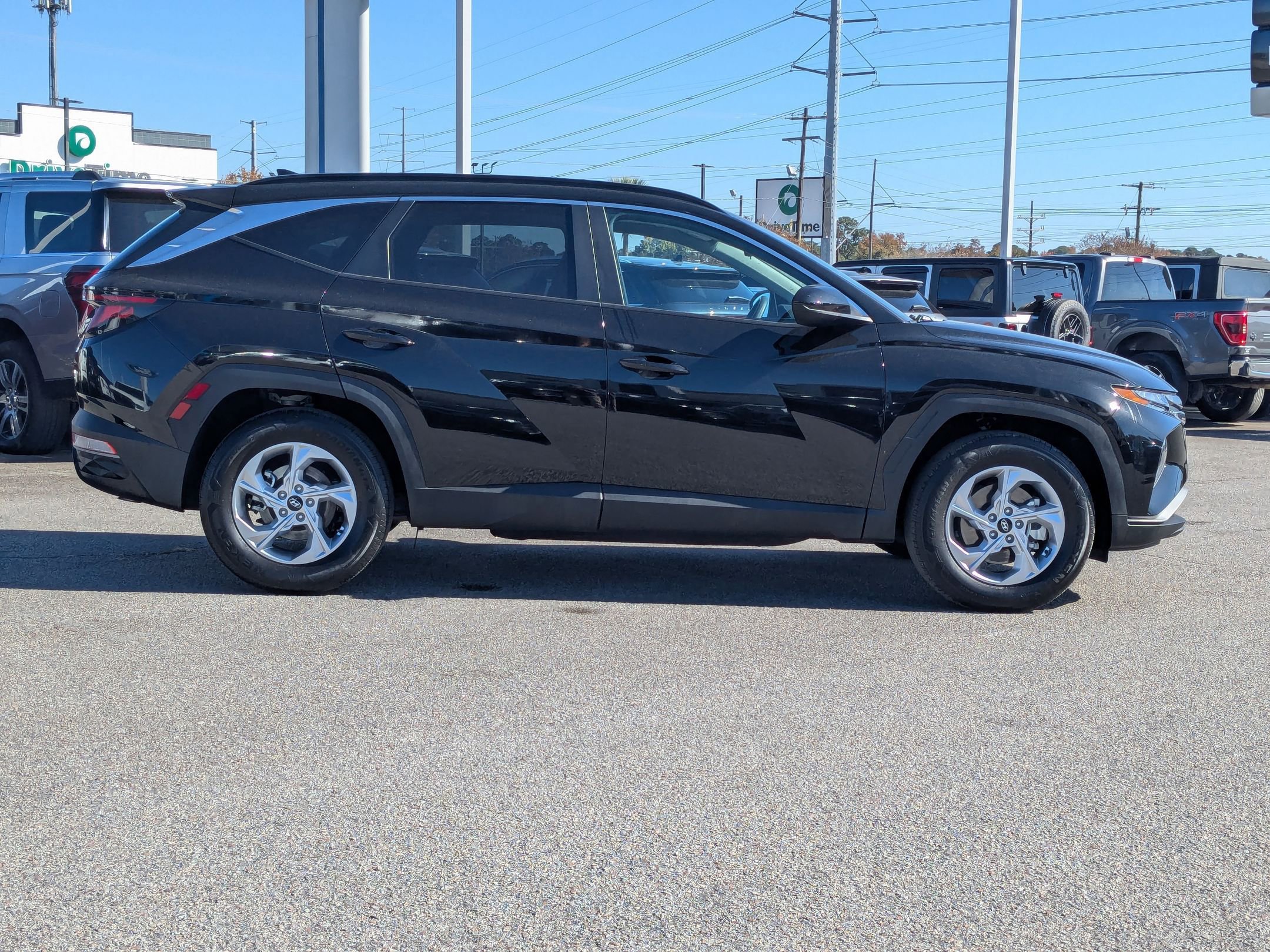 2024 Hyundai Tucson SEL photo 3