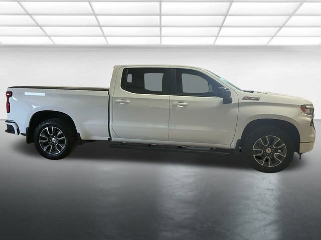 2023 Chevrolet Silverado 1500 RST photo 4