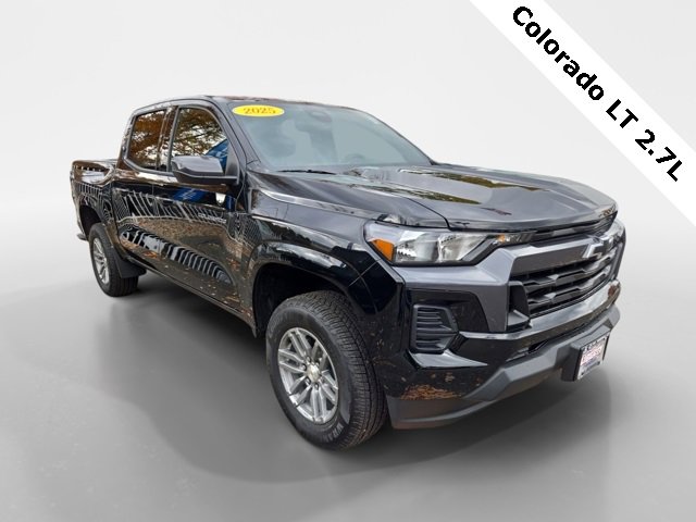 2025 Chevrolet Colorado LT's photo