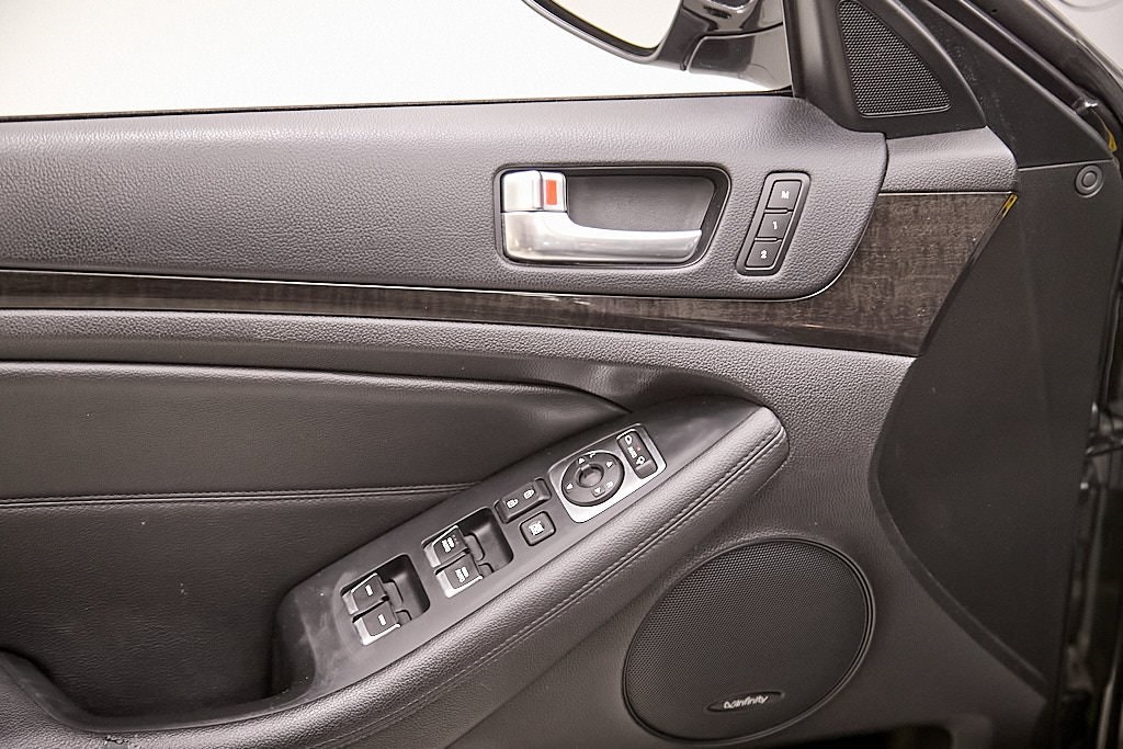 2015 KIA CADENZA - Image 24