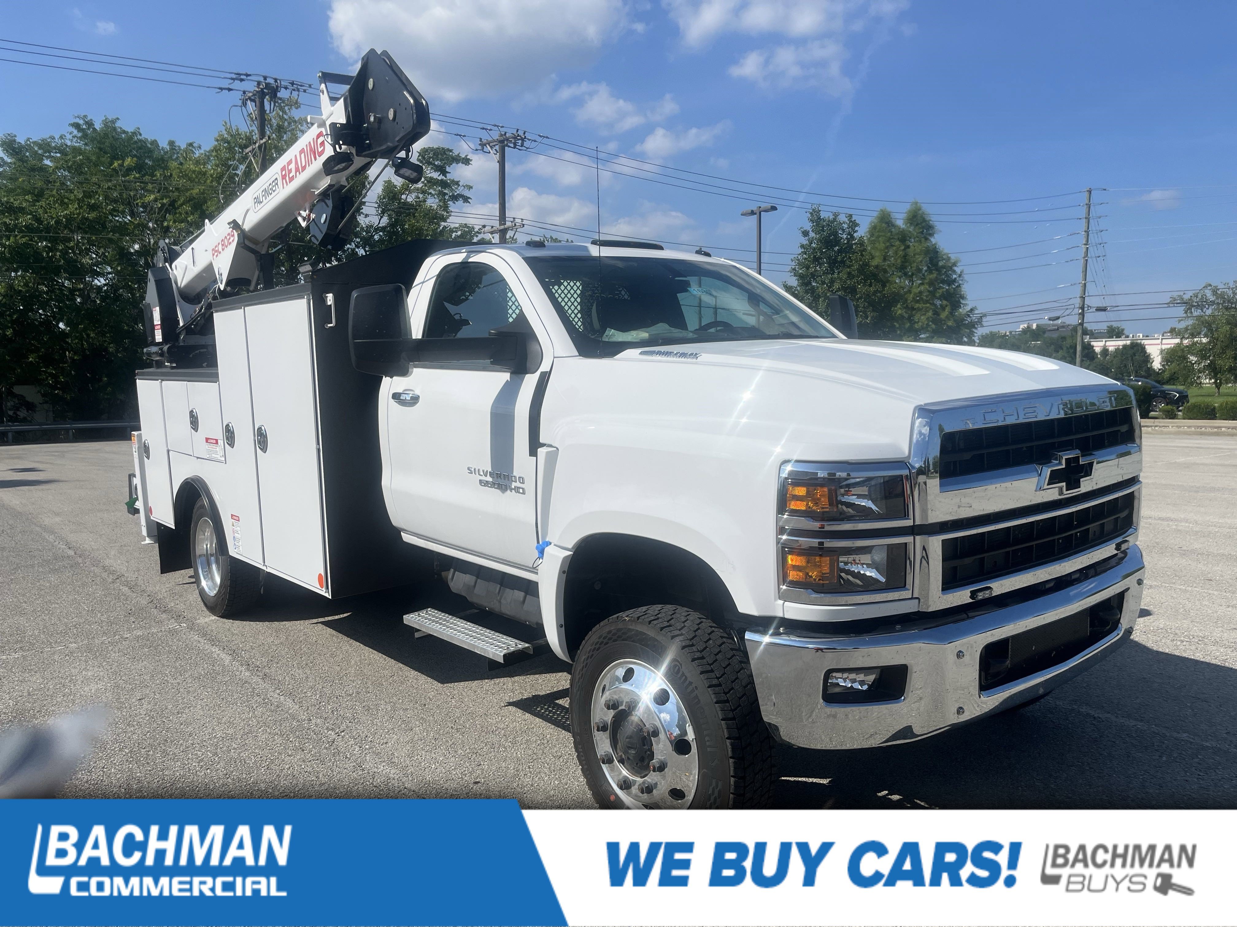 2024 Chevrolet Silverado 4500 Medium Duty Chassis Cab Work Truck's photo