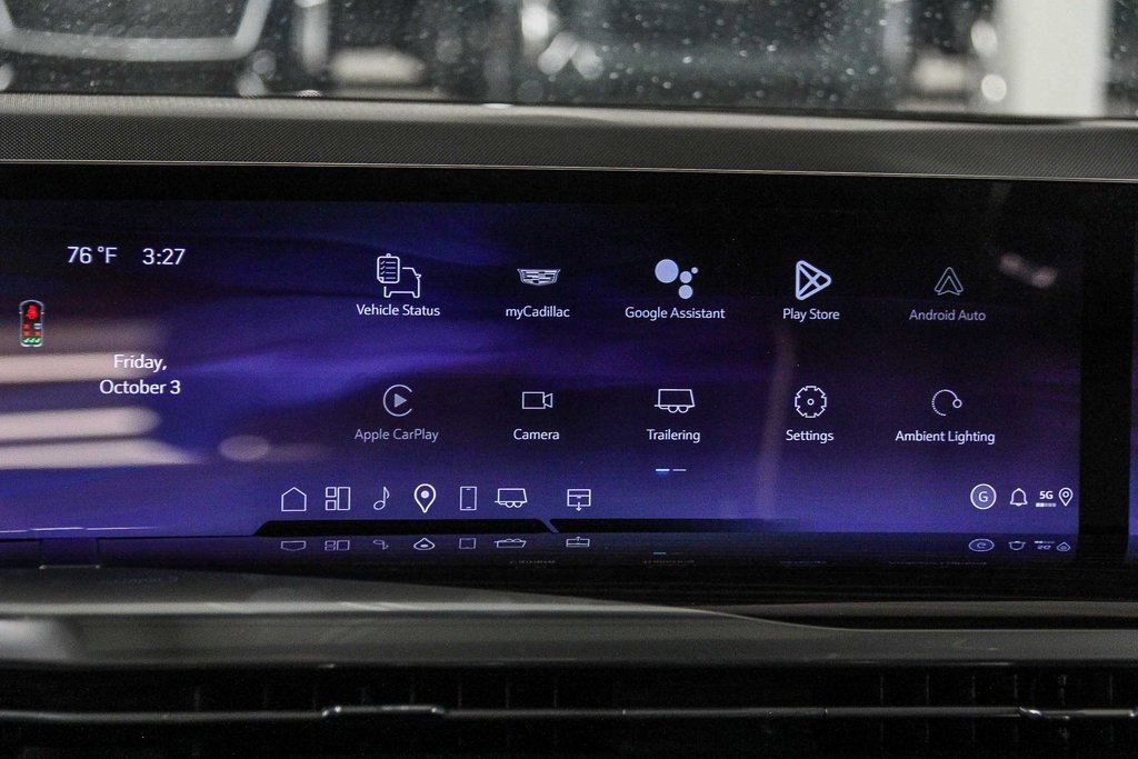 2026 Cadillac Escalade Luxury photo 13