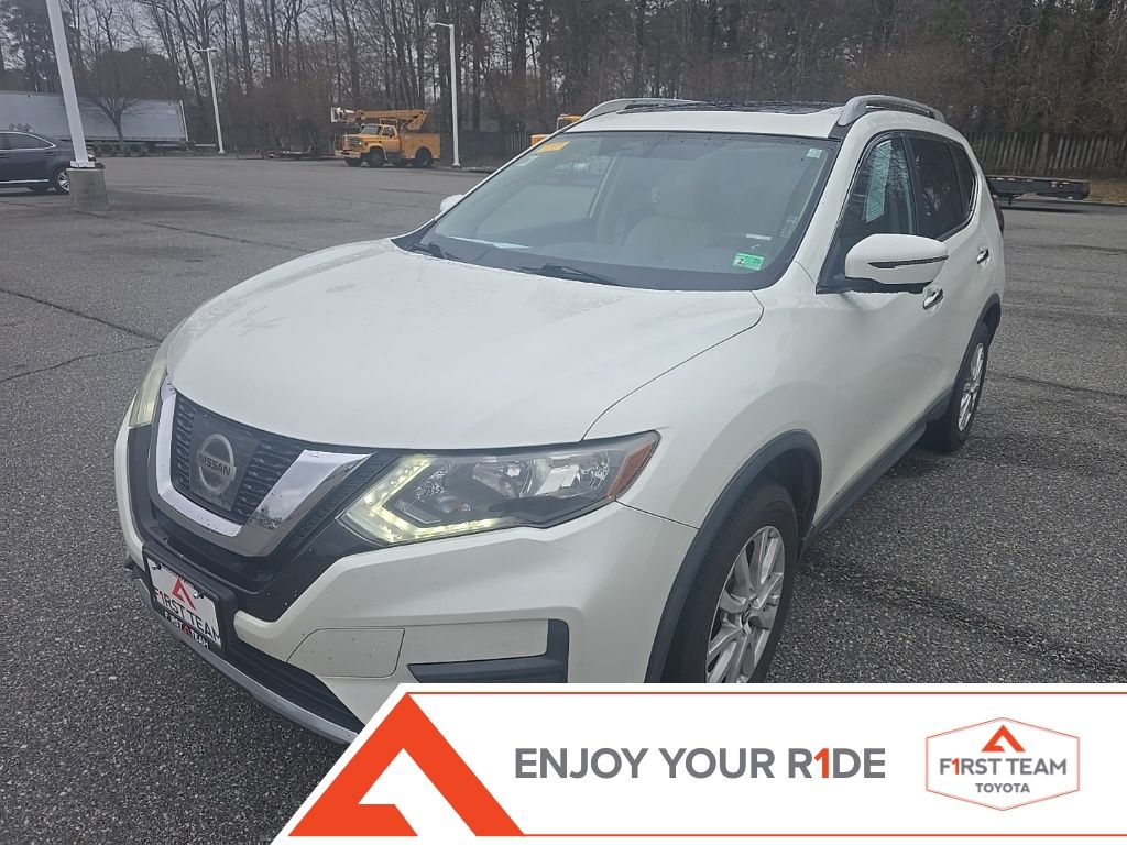 2017 Nissan Rogue SV