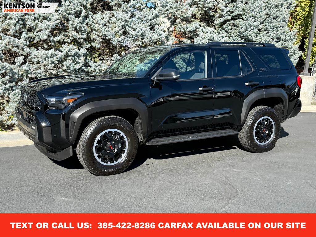 2025 Toyota 4Runner TRD Off-Road's photo