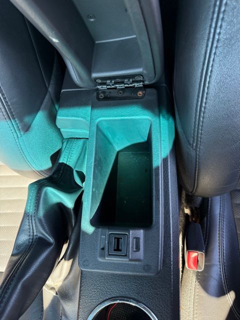 2002 Ford Thunderbird Base photo 19