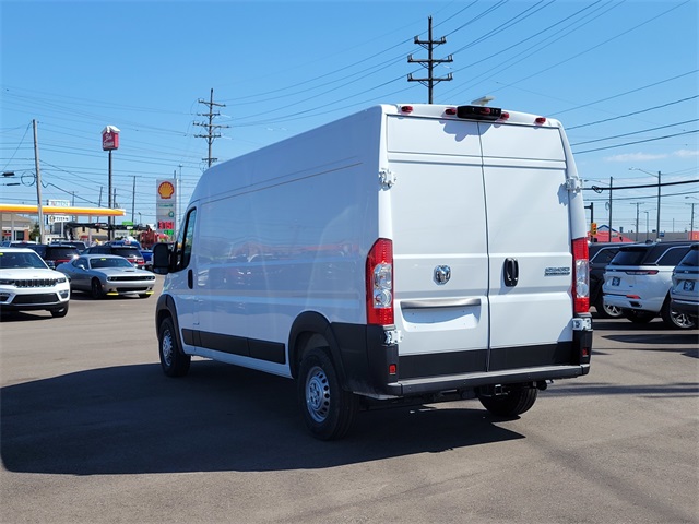2024 Ram ProMaster 2500 photo 5