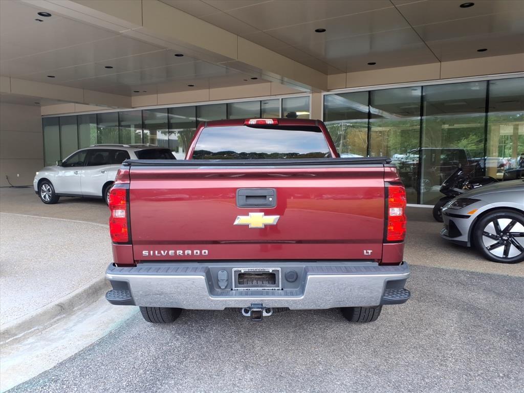 2017 Chevrolet Silverado 1500 LT photo 5