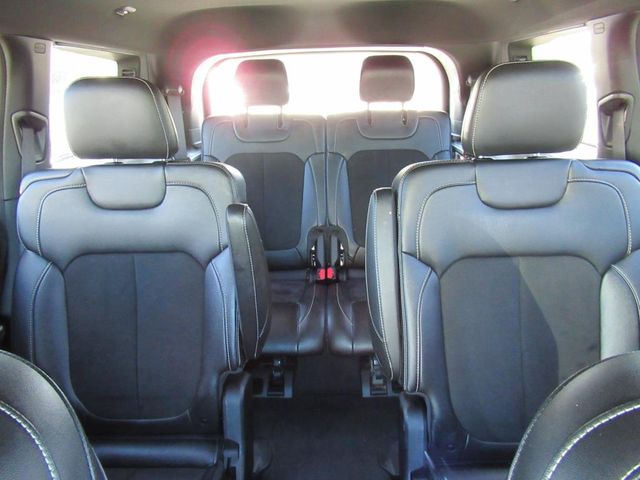 2023 Jeep Grand Cherokee Altitude photo 24