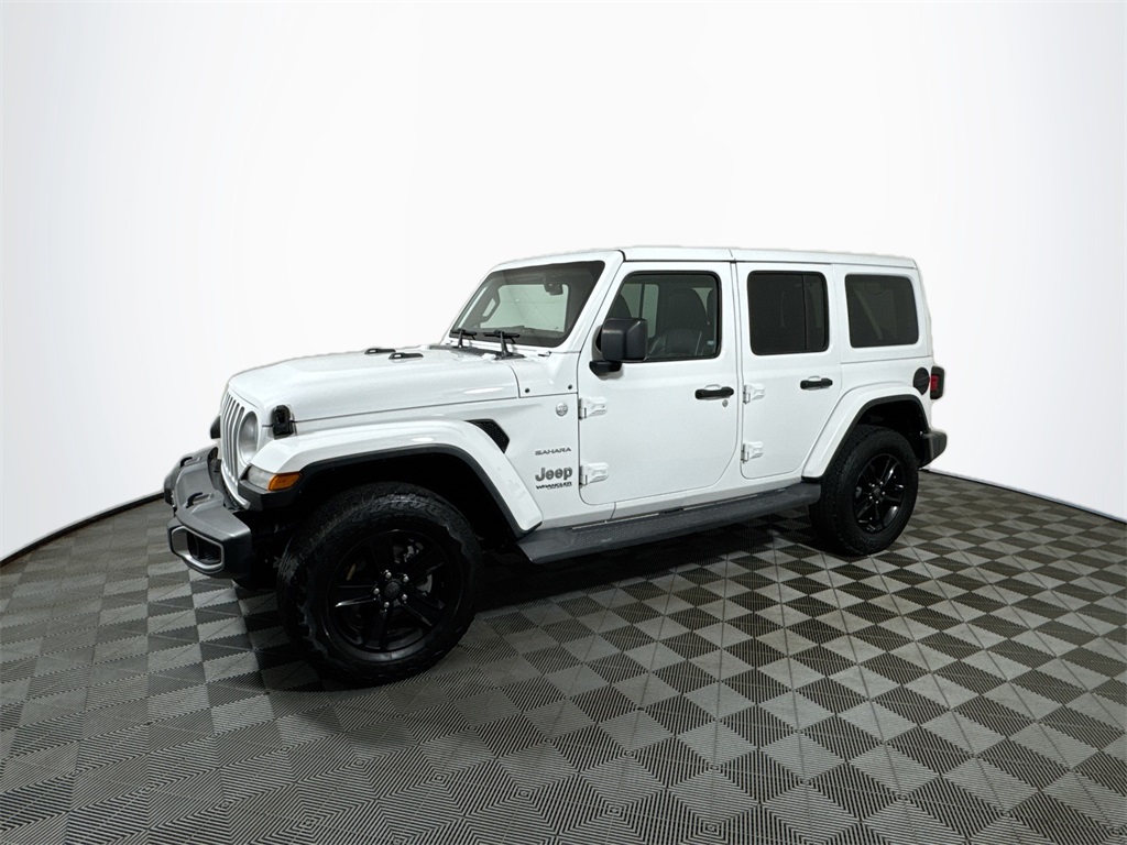 2019 Jeep Wrangler Unlimited Sahara photo 2