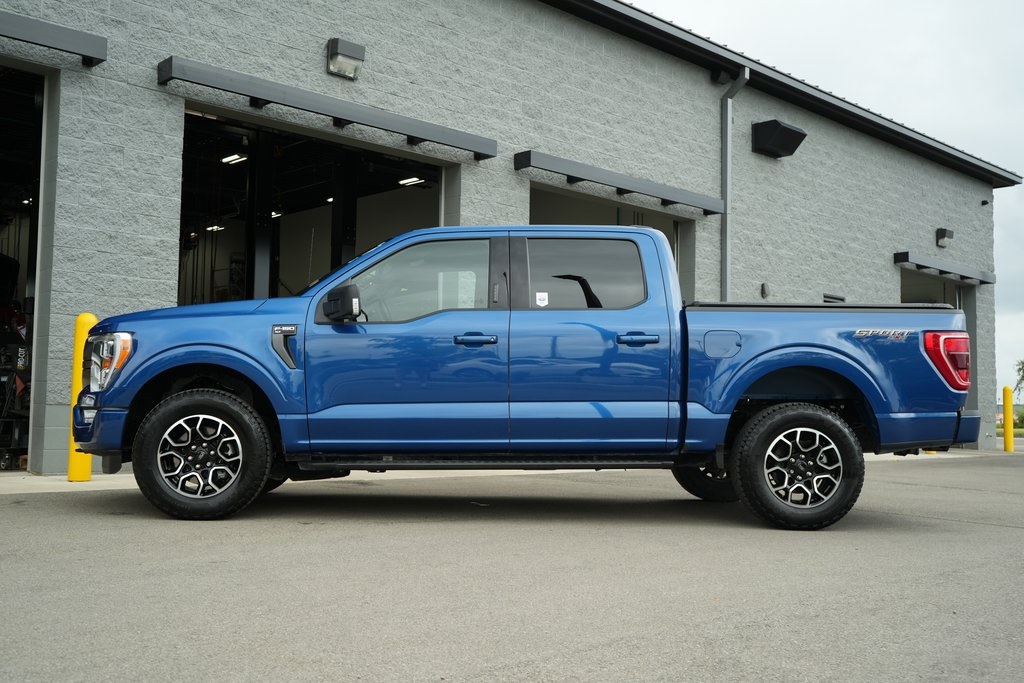 2022 Ford F-150 XLT photo 12