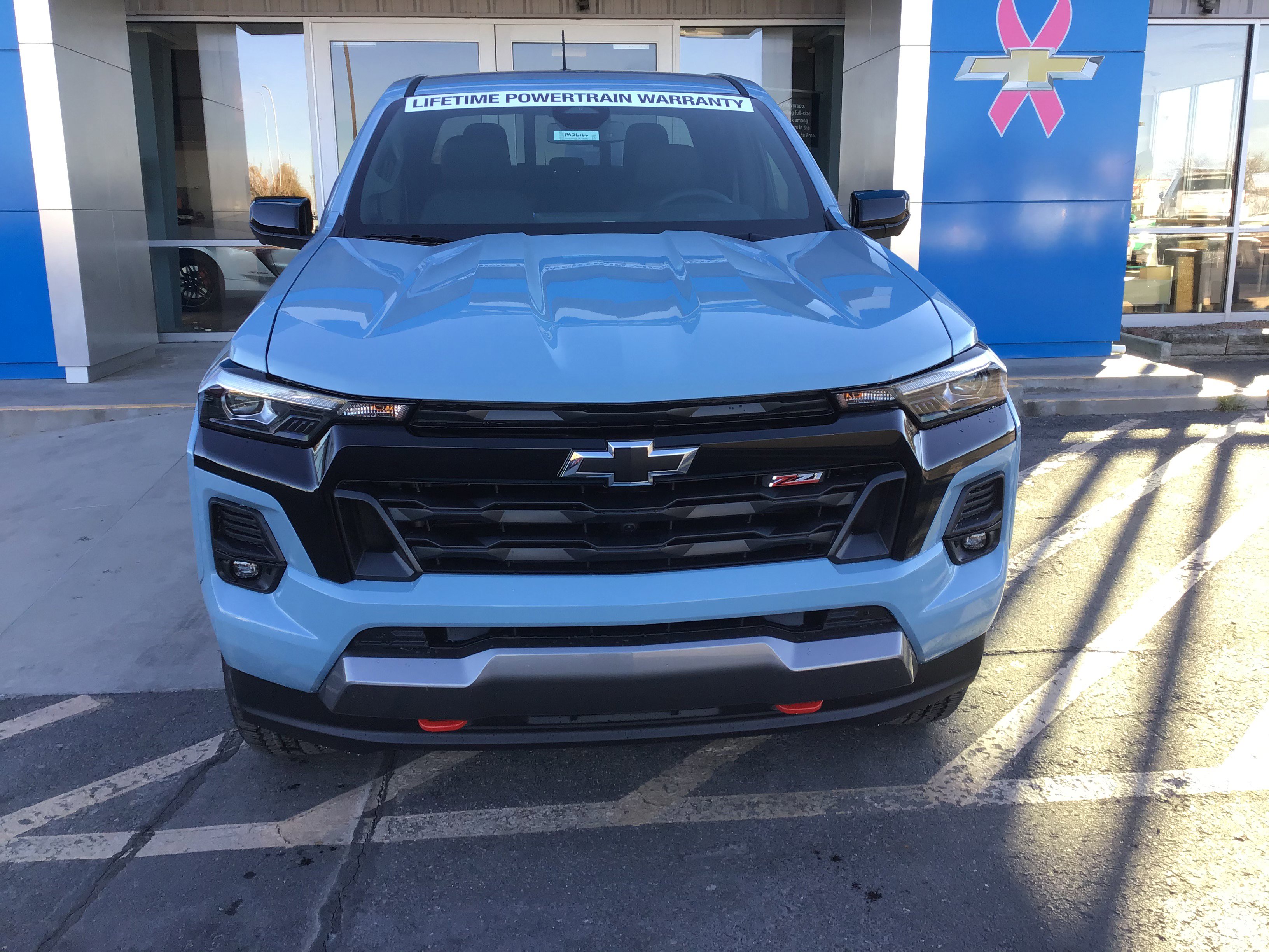 2026 Chevrolet Colorado Z71 photo 2