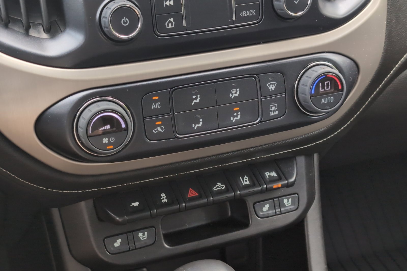 2022 Gmc Canyon Denali photo 20