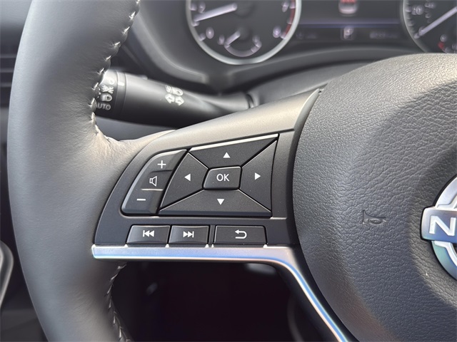2025 Nissan Sentra SV photo 20