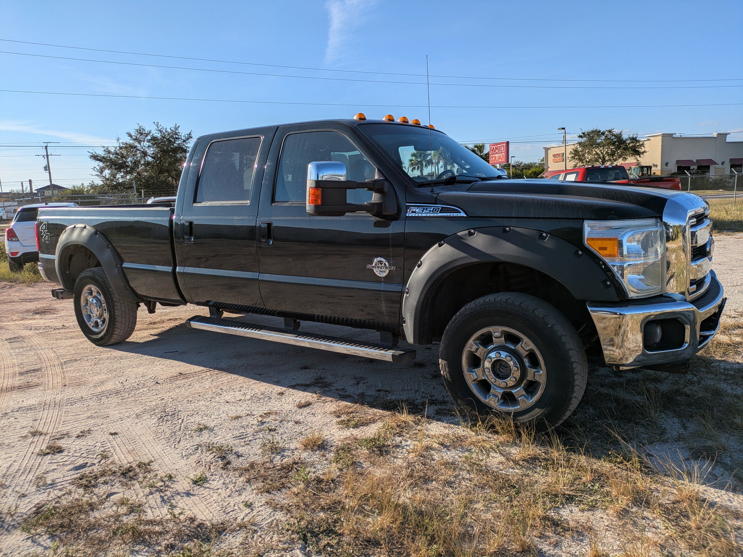 2012 Ford F-350 Lariat photo 2