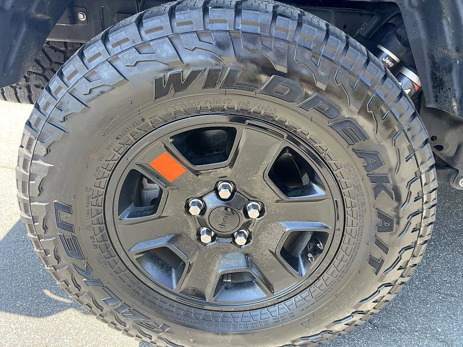 2021 Jeep Gladiator Mojave photo 9