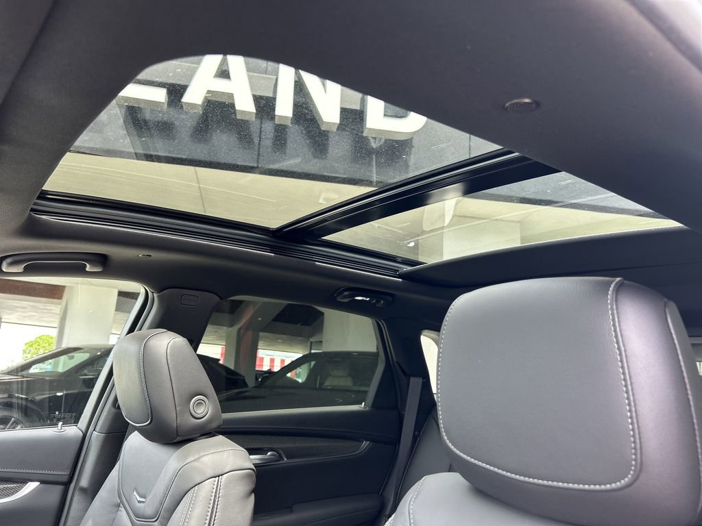 2025 Cadillac XT5 Sport photo 22