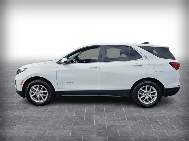 2023 Chevrolet Equinox LT photo 4