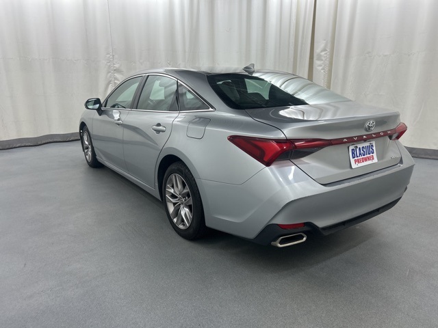 2021 Toyota Avalon XLE photo 4