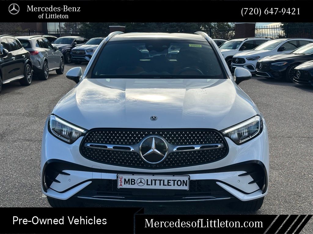 2025 Mercedes Benz GLC 350e 4MATIC photo 2